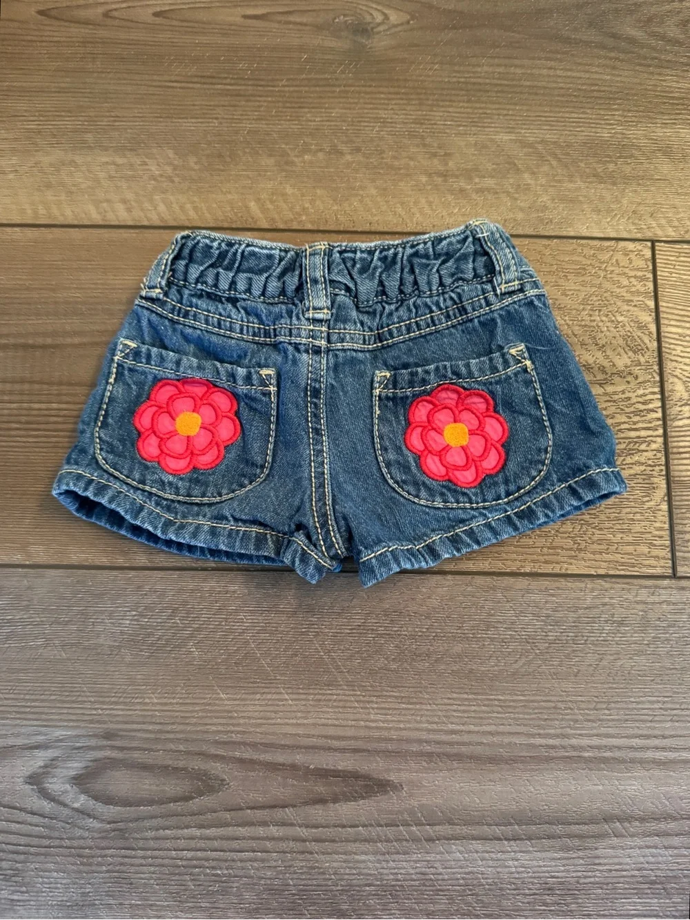 Vintage Y2K Gymboree Dark Blue Denim Shorts with Embroidered Puppy and Flowers